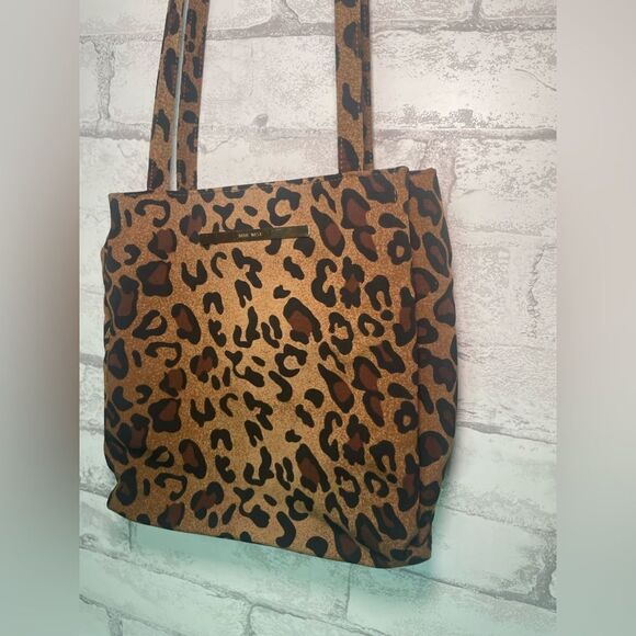 Vintage 90’s Nine West Cheetah Print Shoulder Bag Medium Sized Gold Hardware - Picture 3 of 9